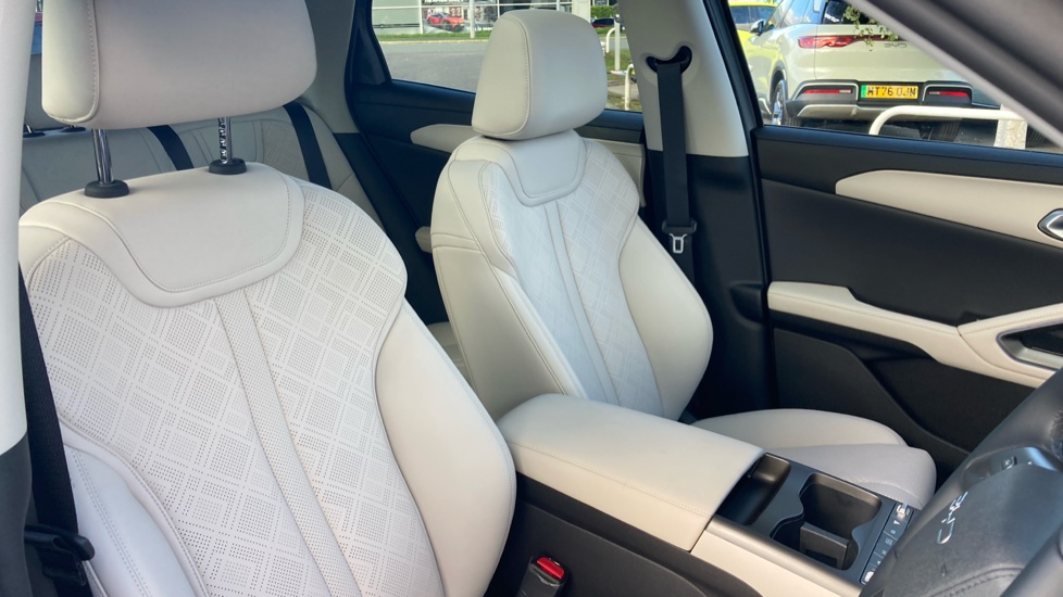 BYD Atto 2 150kW Comfort 65kWh 5dr Auto Electric Hatchback - Image 31