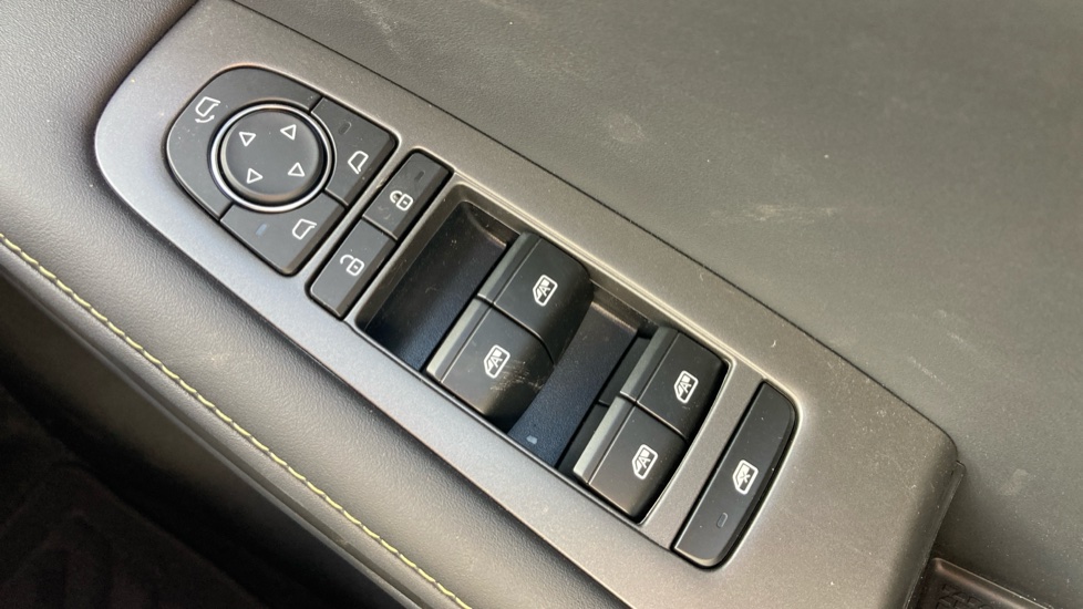 BYD Atto 2 150kW Comfort 65kWh 5dr Auto Electric Hatchback - Image 21