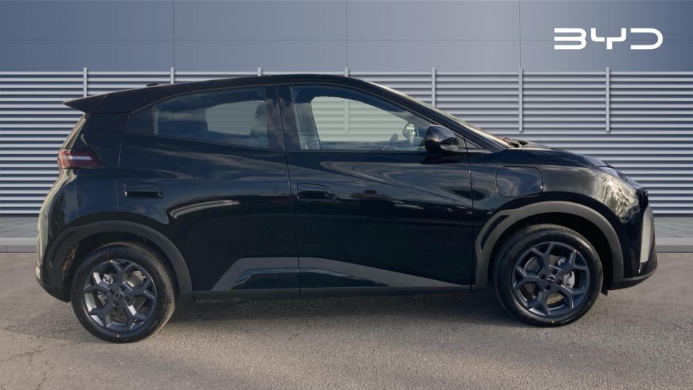 BYD Dolphin Surf 65kW Boost 43kWh 5dr Auto Electric Hatchback - Image 5