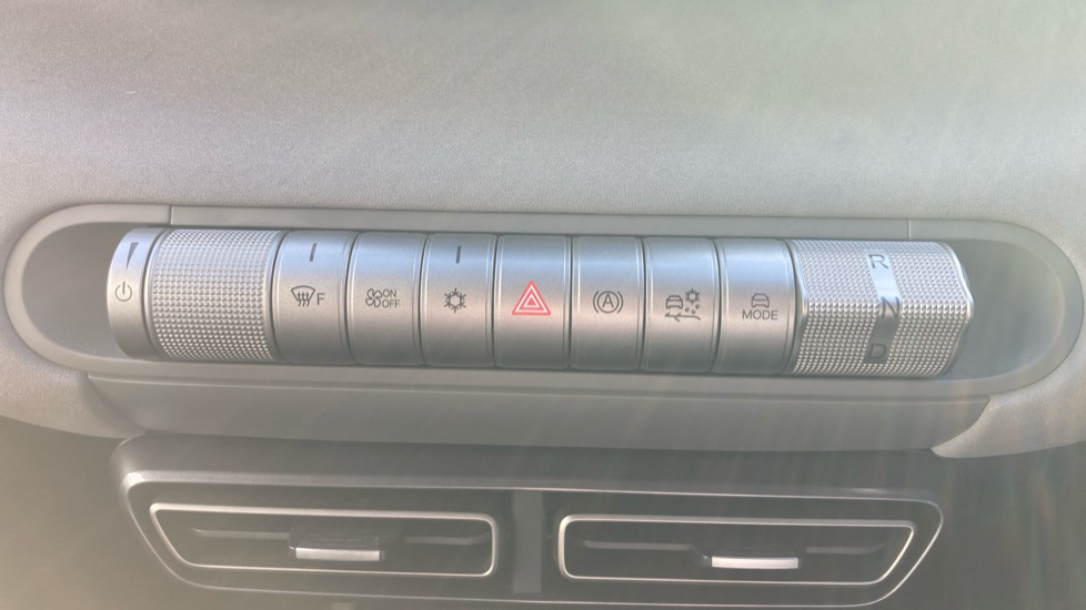 BYD Dolphin Surf 65kW Boost 43kWh 5dr Auto Electric Hatchback - Image 26