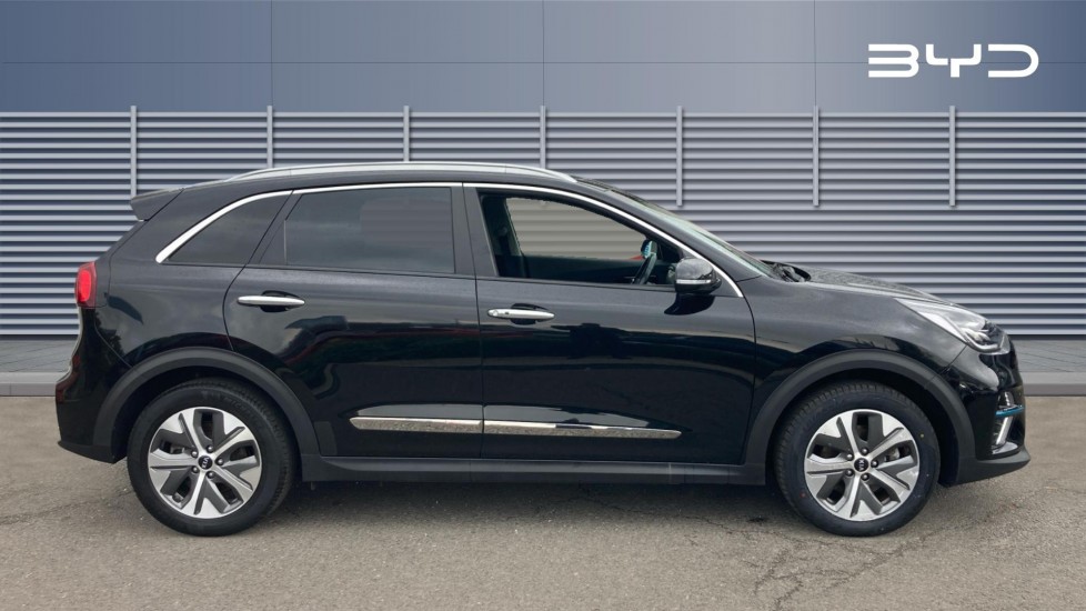 Kia E-Niro 150kW 4+ 64kWh 5dr Auto Electric Estate - Image 5