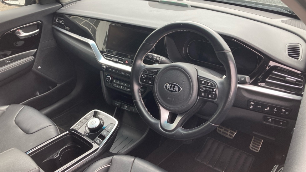 Kia E-Niro 150kW 4+ 64kWh 5dr Auto Electric Estate - Image 11