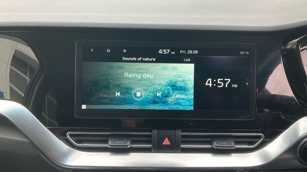 Kia E-Niro 150kW 4+ 64kWh 5dr Auto Electric Estate - Image 25