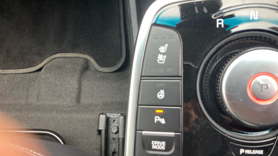 Kia E-Niro 150kW 4+ 64kWh 5dr Auto Electric Estate - Image 28