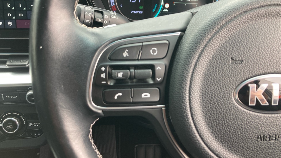 Kia E-Niro 150kW 4+ 64kWh 5dr Auto Electric Estate - Image 30