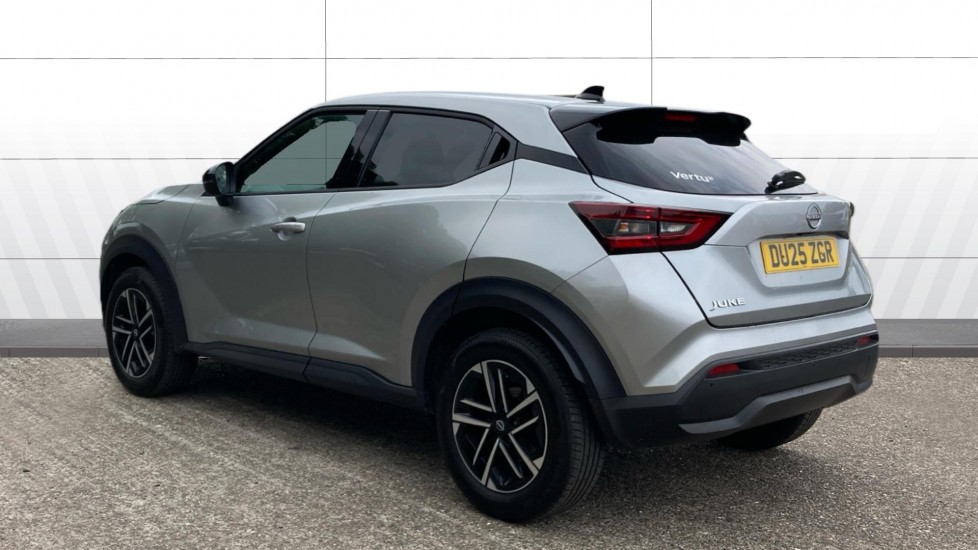 Nissan Juke 1.0 DiG-T N-Connecta 5dr Petrol Hatchback - Image 2