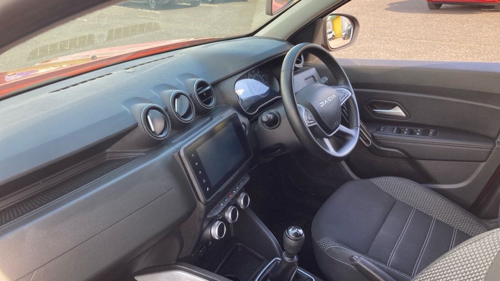 Dacia Duster 1.3 TCe 130 Journey 5dr Petrol Estate - Image 9