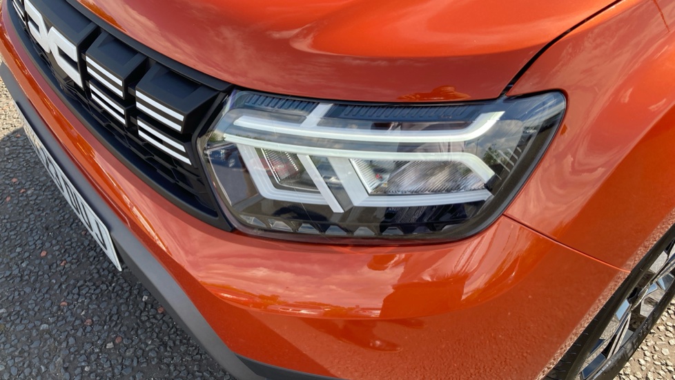 Dacia Duster 1.3 TCe 130 Journey 5dr Petrol Estate - Image 35