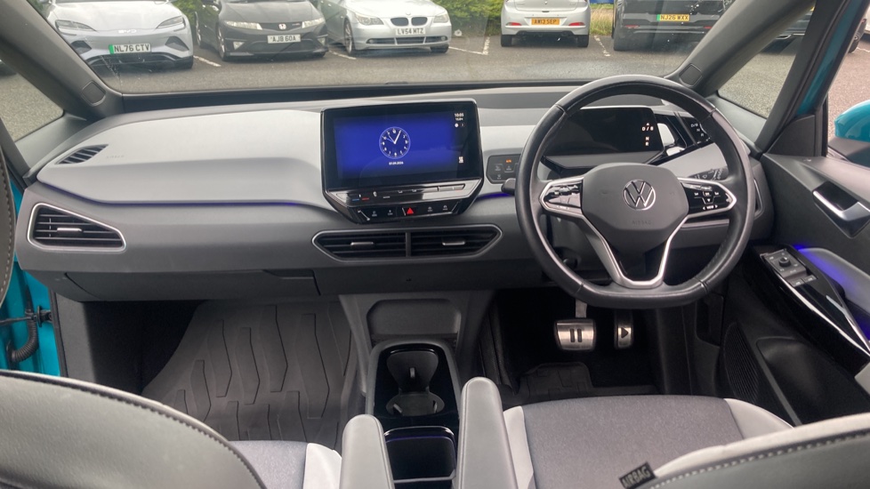 Volkswagen ID.3 150kW Tech Pro Performance 58kWh 5dr Auto Electric Hatchback - Image 10