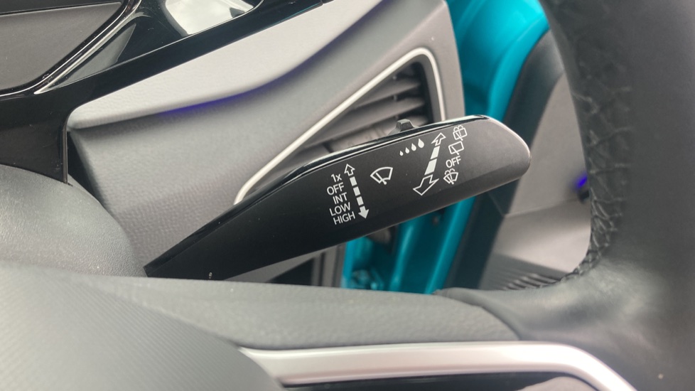 Volkswagen ID.3 150kW Tech Pro Performance 58kWh 5dr Auto Electric Hatchback - Image 30