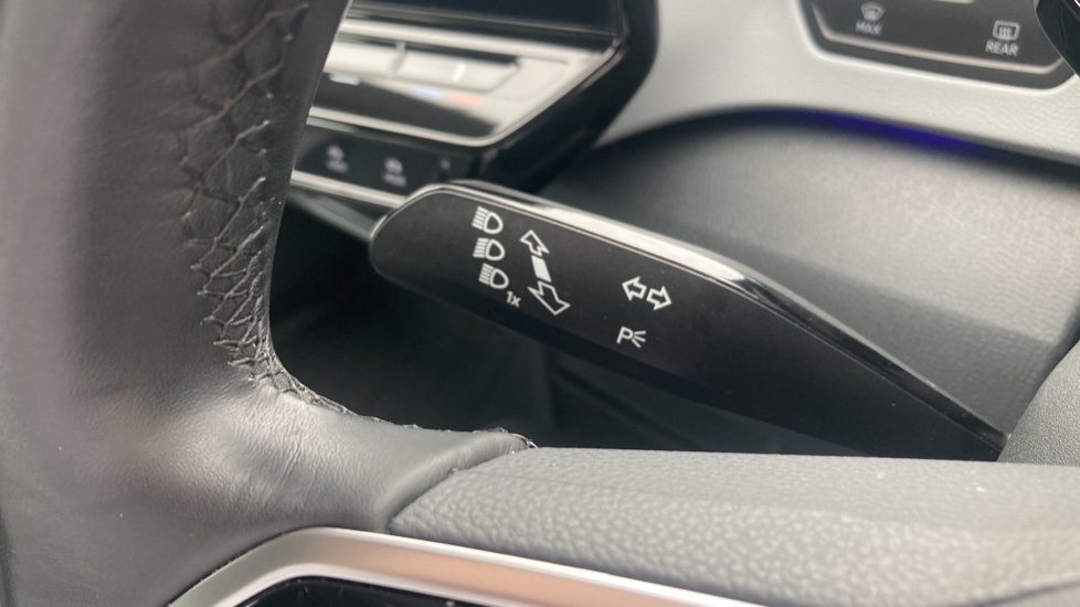 Volkswagen ID.3 150kW Tech Pro Performance 58kWh 5dr Auto Electric Hatchback - Image 31