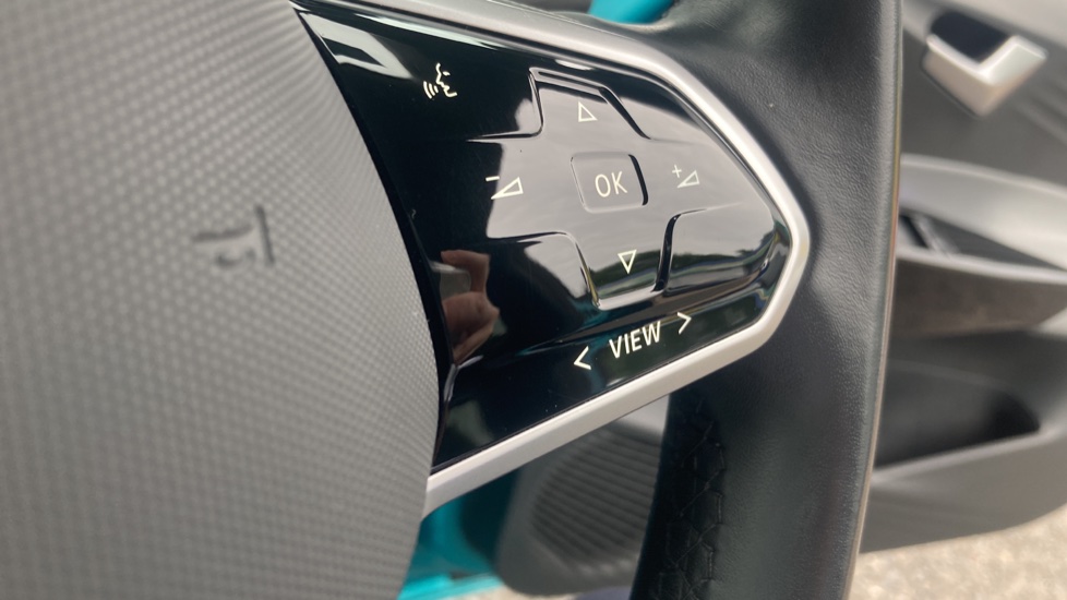 Volkswagen ID.3 150kW Tech Pro Performance 58kWh 5dr Auto Electric Hatchback - Image 33