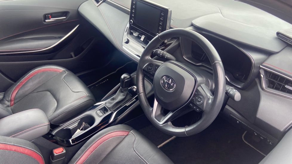 Toyota Corolla 1.8 VVT-i Hybrid Excel 5dr CVT Hybrid Hatchback - Image 11