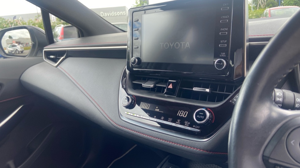 Toyota Corolla 1.8 VVT-i Hybrid Excel 5dr CVT Hybrid Hatchback - Image 14