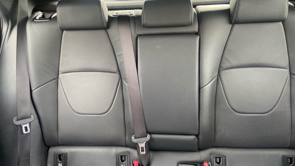 Toyota Corolla 1.8 VVT-i Hybrid Excel 5dr CVT Hybrid Hatchback - Image 15