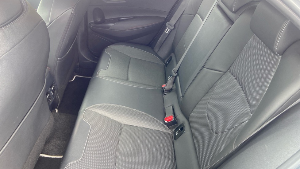 Toyota Corolla 1.8 VVT-i Hybrid Excel 5dr CVT Hybrid Hatchback - Image 16