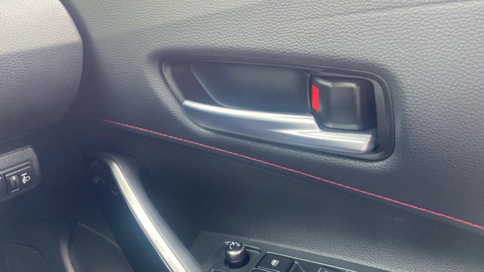 Toyota Corolla 1.8 VVT-i Hybrid Excel 5dr CVT Hybrid Hatchback - Image 27