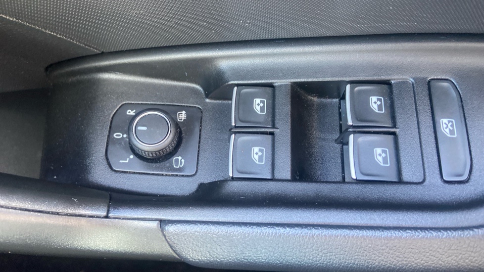Audi A1 25 TFSI Sport 5dr Petrol Hatchback - Image 27