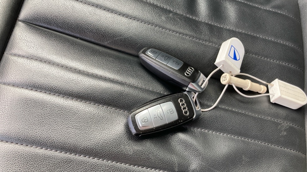 Audi A6 40 TFSI Sport 4dr S Tronic [Tech Pack] Petrol Saloon - Image 19