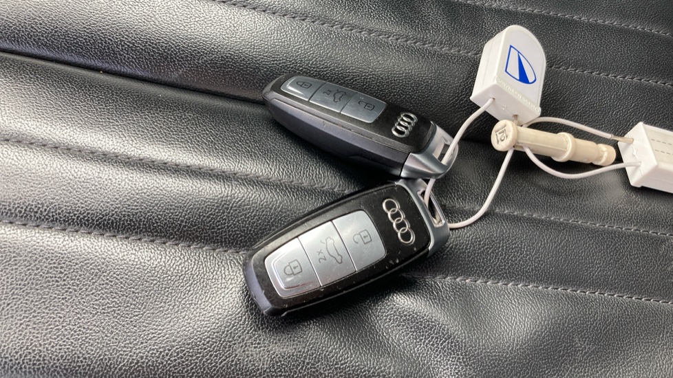Audi A6 40 TFSI Sport 4dr S Tronic [Tech Pack] Petrol Saloon - Image 20