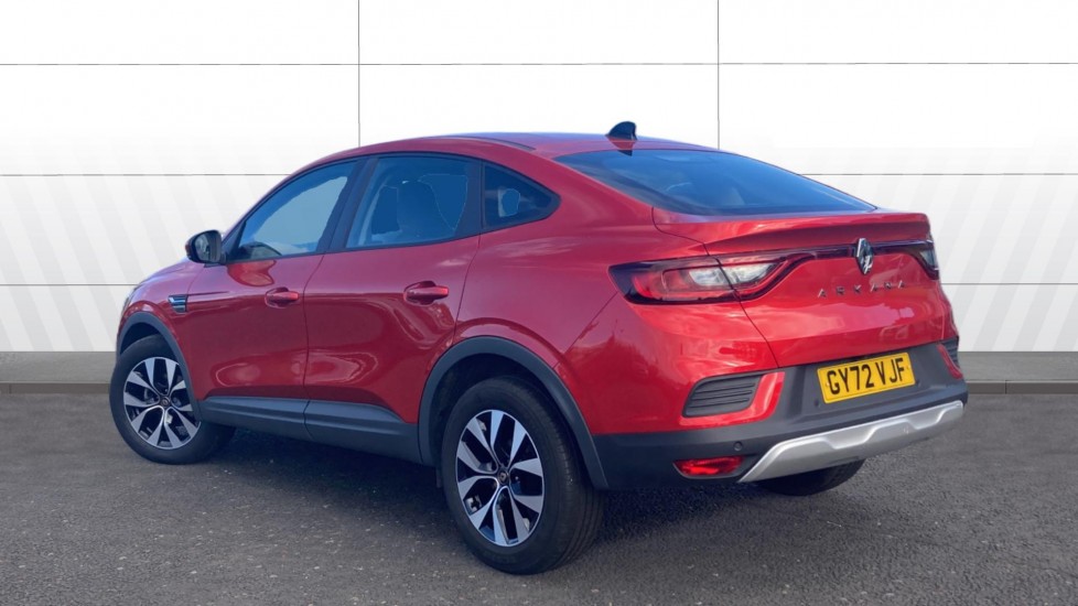 Renault Arkana 1.3 TCe Mild Hybrid 140 Iconic 5dr EDC Petrol Estate - Image 2