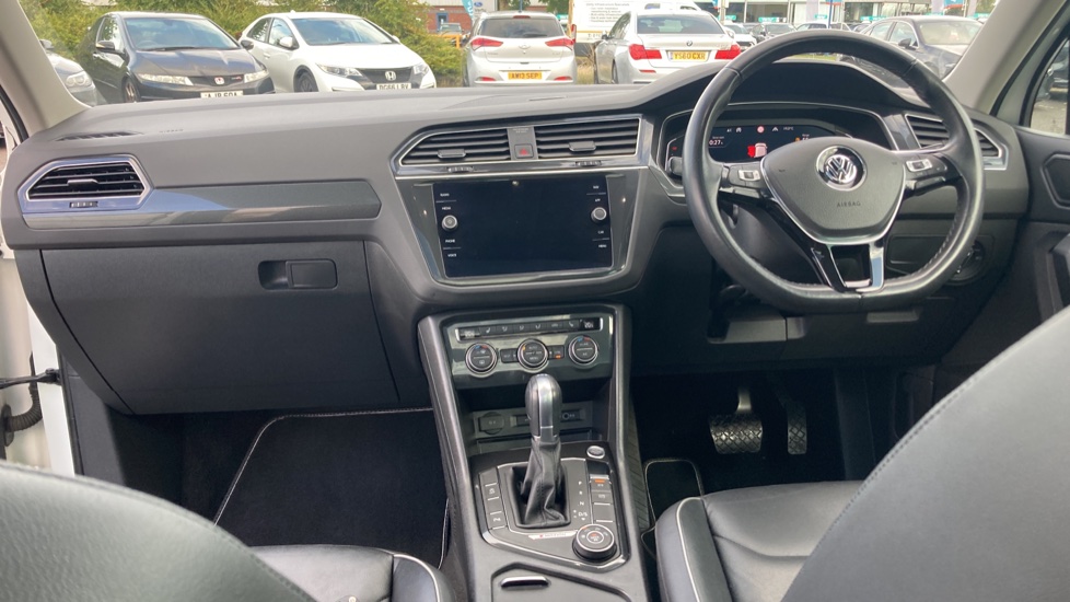 Volkswagen Tiguan 2.0 TDi 190 4Motion SEL 5dr DSG Diesel Estate - Image 10