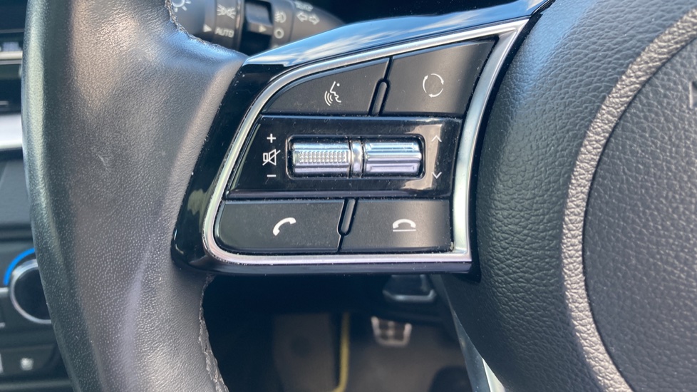 Kia Xceed 1.5T GDi ISG 4 5dr Petrol Hatchback - Image 32