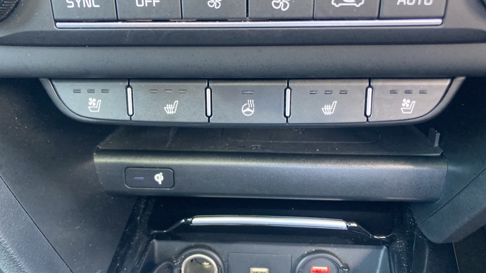 Kia Xceed 1.5T GDi ISG 4 5dr Petrol Hatchback - Image 39