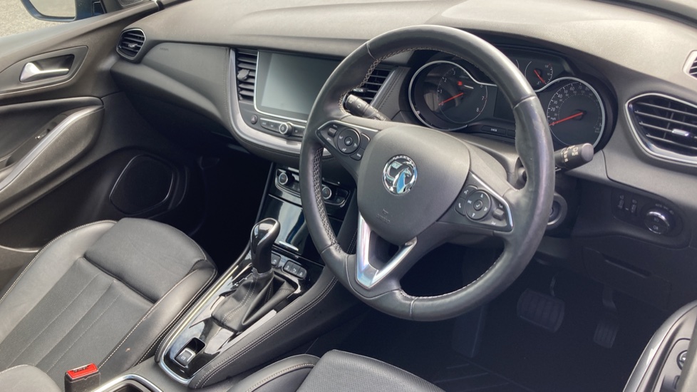 Vauxhall Grandland X 1.2 Turbo Elite Nav 5dr Auto [8 Speed] Petrol Hatchback - Image 11