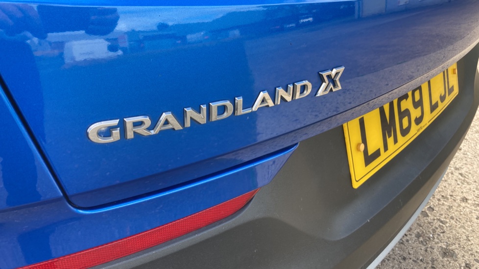 Vauxhall Grandland X 1.2 Turbo Elite Nav 5dr Auto [8 Speed] Petrol Hatchback - Image 24