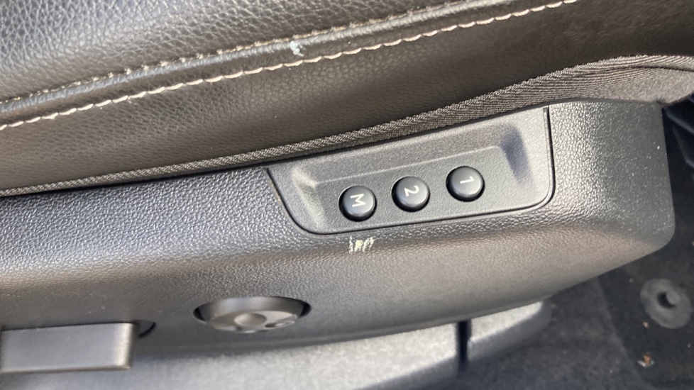 Vauxhall Grandland X 1.2 Turbo Elite Nav 5dr Auto [8 Speed] Petrol Hatchback - Image 31