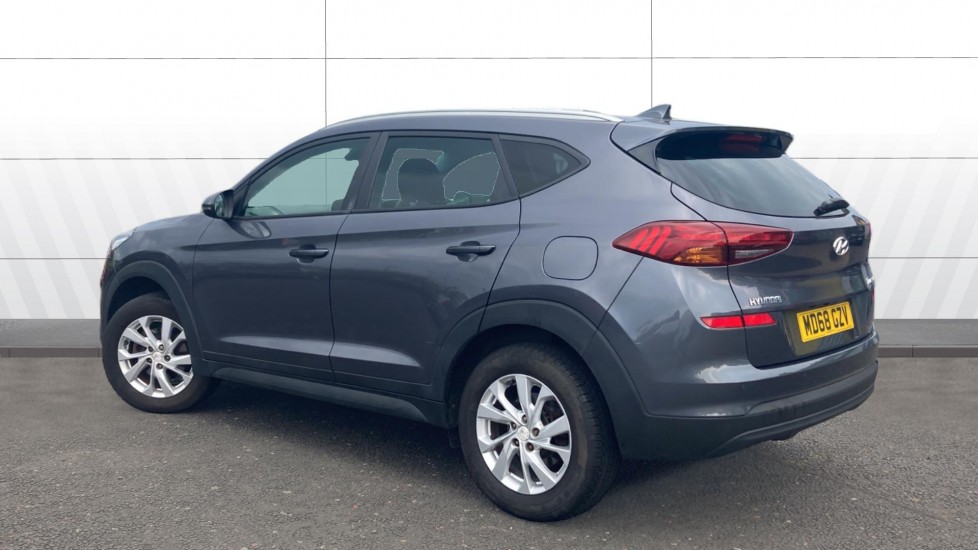 Hyundai TUCSON 1.6 GDi SE Nav 5dr 2WD Petrol Estate - Image 2