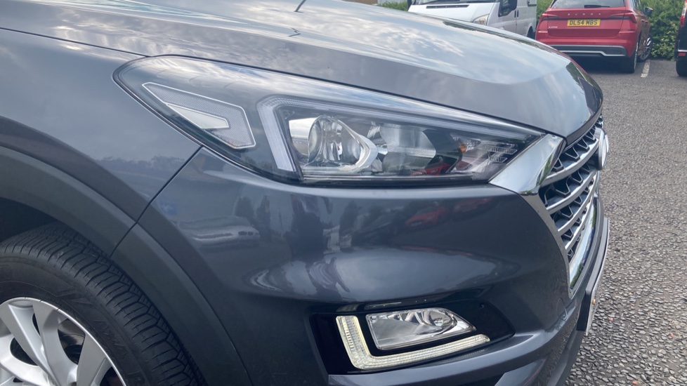 Hyundai TUCSON 1.6 GDi SE Nav 5dr 2WD Petrol Estate - Image 21
