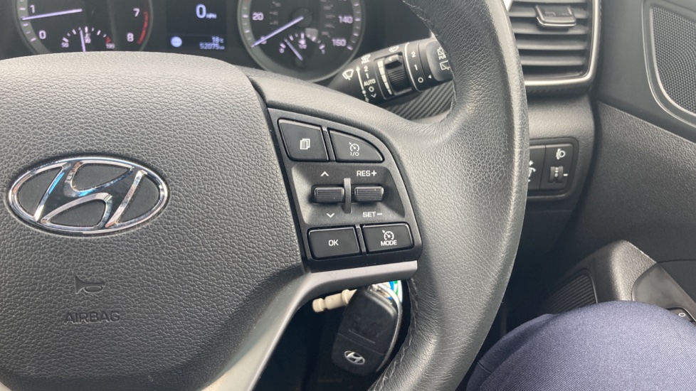 Hyundai TUCSON 1.6 GDi SE Nav 5dr 2WD Petrol Estate - Image 25
