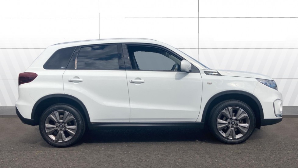 Suzuki Vitara 1.4 Boosterjet 48V Hybrid SZ-T 5dr Petrol Estate - Image 5