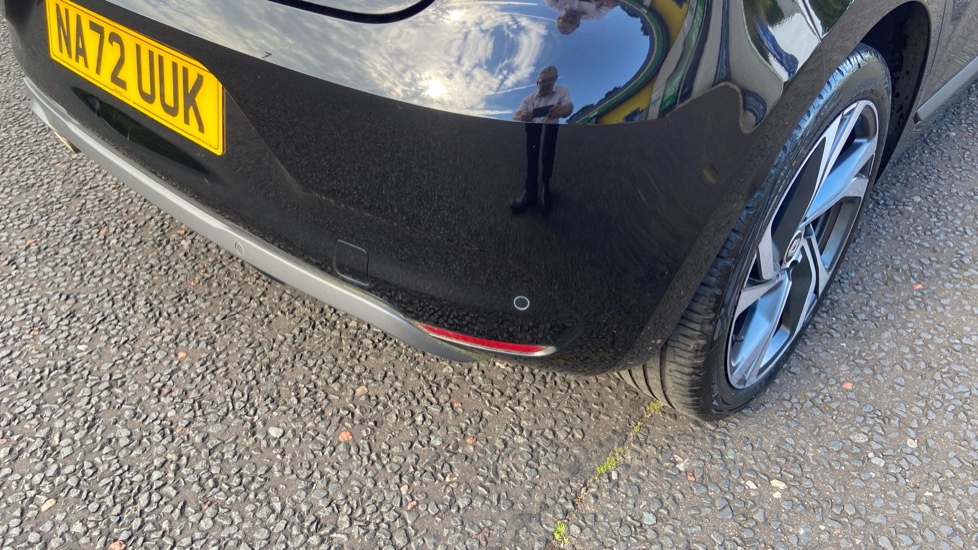 Renault Clio 1.0 TCe 90 RS Line 5dr Petrol Hatchback - Image 24