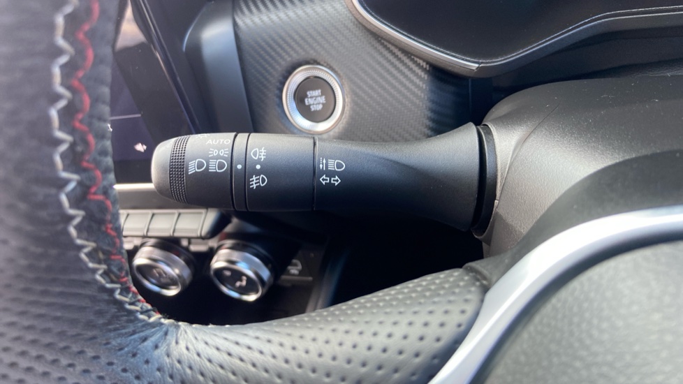 Renault Clio 1.0 TCe 90 RS Line 5dr Petrol Hatchback - Image 36