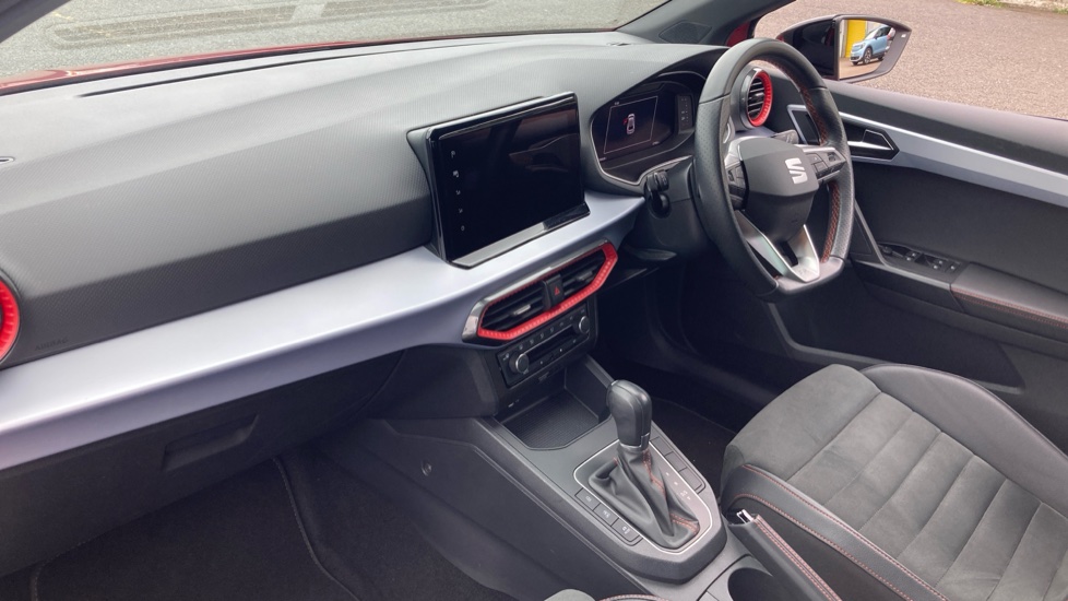 SEAT Ibiza 1.0 TSI 110 FR Sport 5dr DSG Petrol Hatchback - Image 9