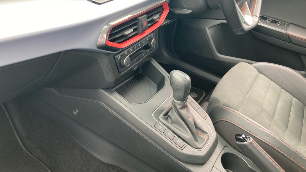 SEAT Ibiza 1.0 TSI 110 FR Sport 5dr DSG Petrol Hatchback - Image 13