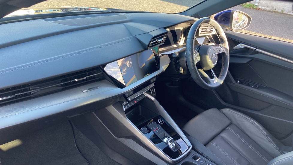 Audi A3 35 TFSI S Line 5dr S Tronic Petrol Hatchback - Image 9