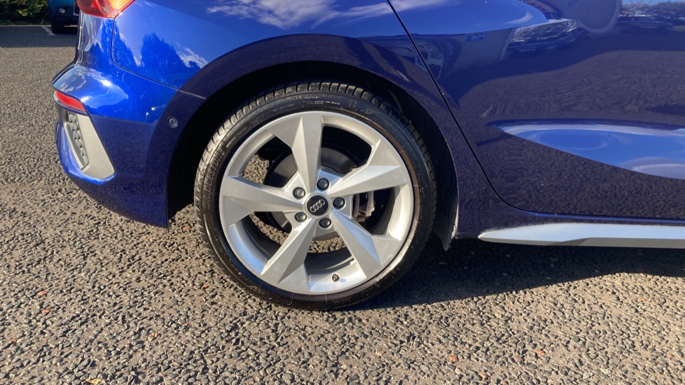 Audi A3 35 TFSI S Line 5dr S Tronic Petrol Hatchback - Image 28
