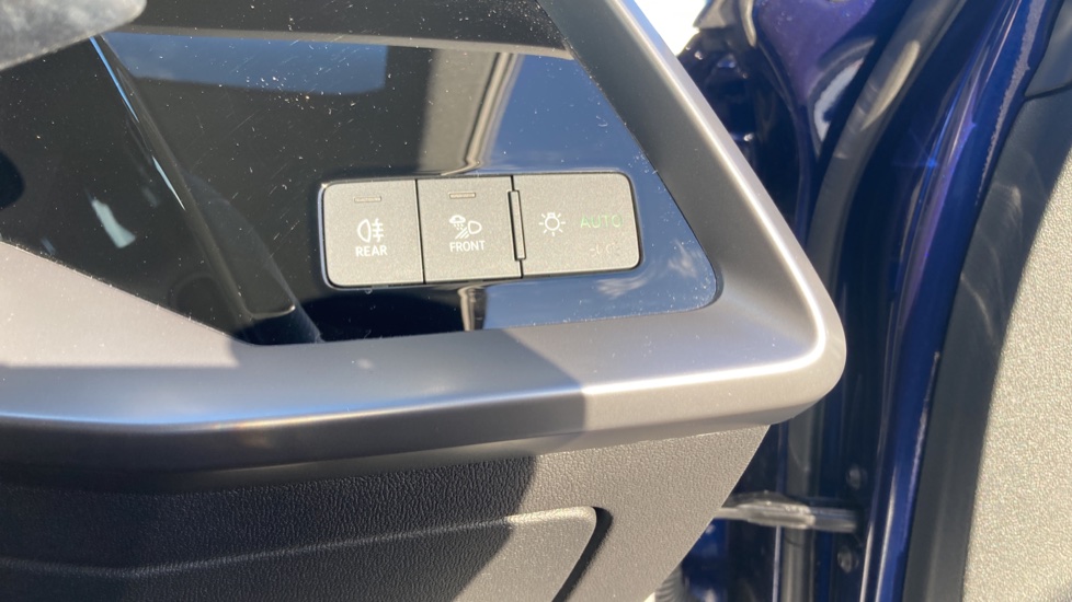 Audi A3 35 TFSI S Line 5dr S Tronic Petrol Hatchback - Image 30