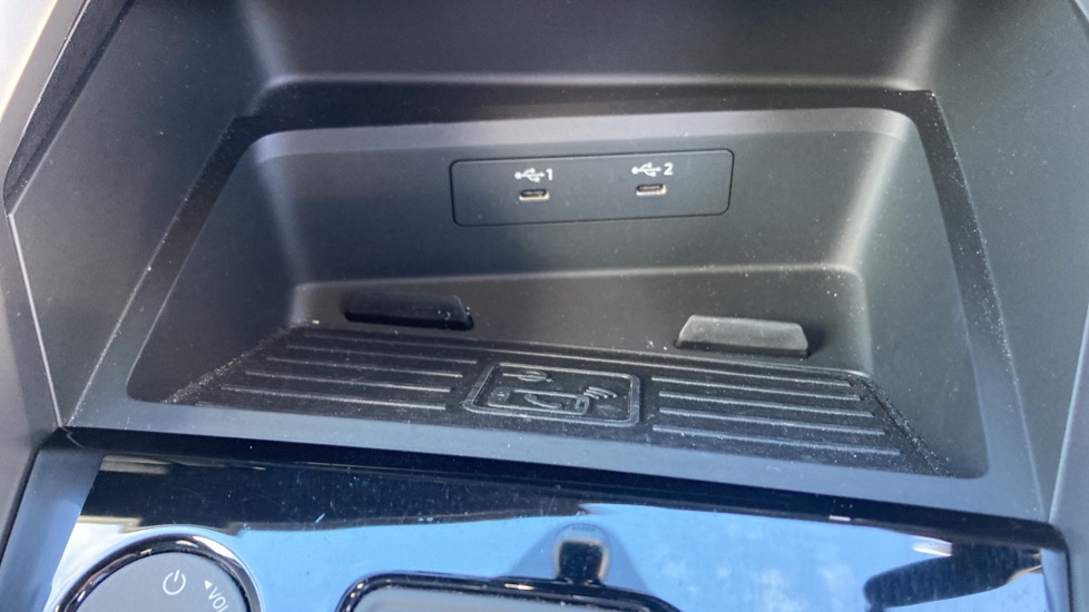 Audi A3 35 TFSI S Line 5dr S Tronic Petrol Hatchback - Image 36