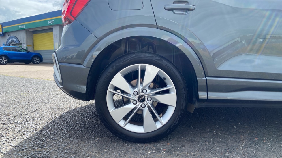 Audi Q2 35 TFSI S Line 5dr S Tronic Petrol Estate - Image 7