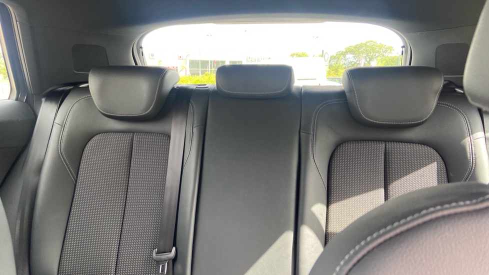 Audi Q2 35 TFSI S Line 5dr S Tronic Petrol Estate - Image 15