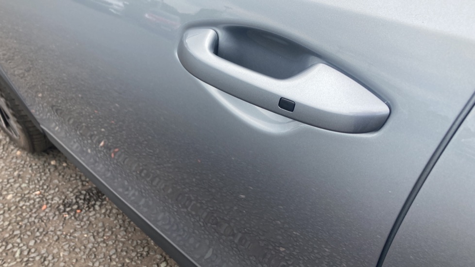 Kia Xceed 1.5T GDi ISG 138 3 5dr DCT Petrol Hatchback - Image 24