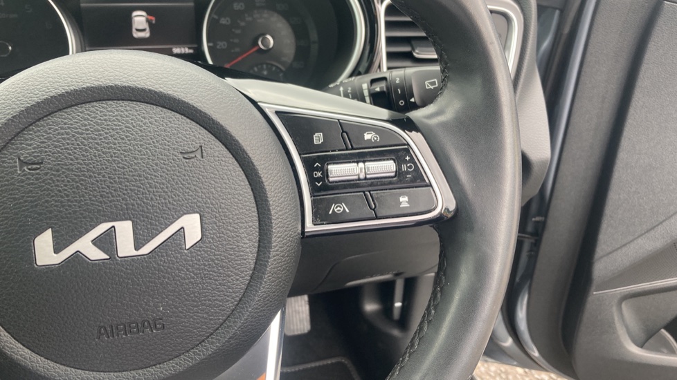 Kia Xceed 1.5T GDi ISG 138 3 5dr DCT Petrol Hatchback - Image 33
