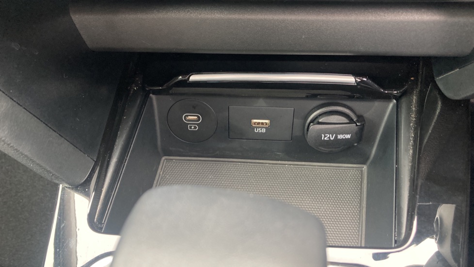 Kia Xceed 1.5T GDi ISG 138 3 5dr DCT Petrol Hatchback - Image 38