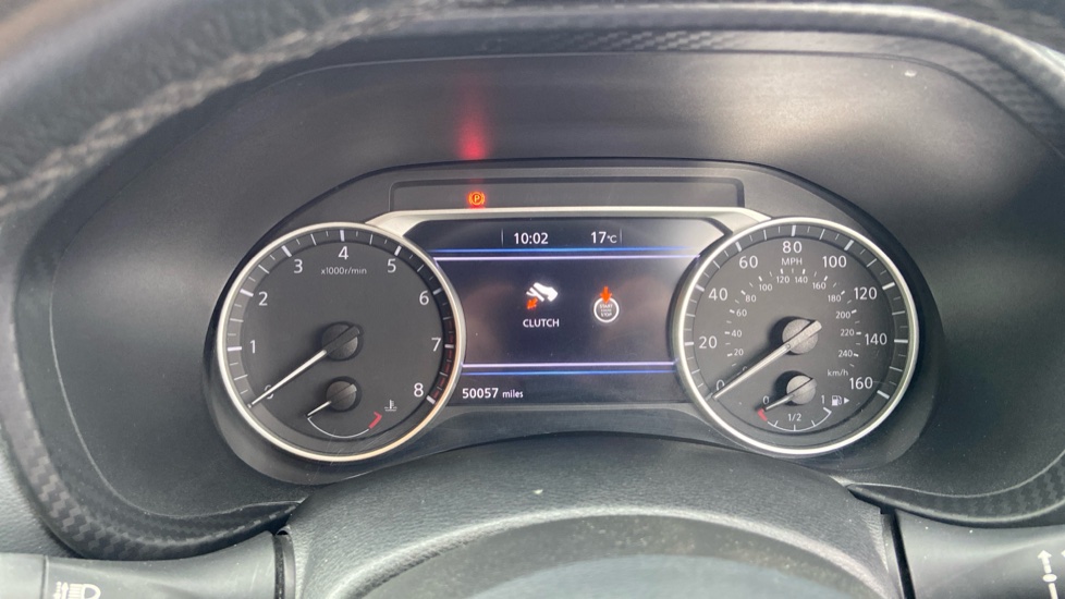 Nissan Juke 1.0 DiG-T 114 N-Connecta 5dr Petrol Hatchback - Image 18
