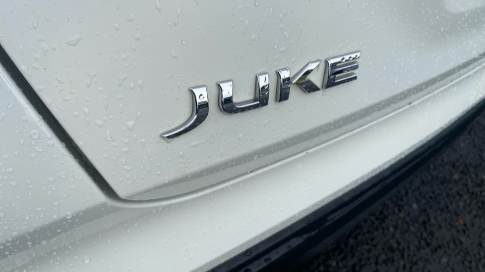 Nissan Juke 1.0 DiG-T 114 N-Connecta 5dr Petrol Hatchback - Image 40